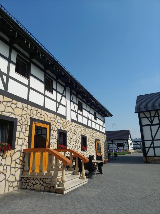 Agroturystyka Ranczo Gosciszow Nowogrodziec Exteriör bild